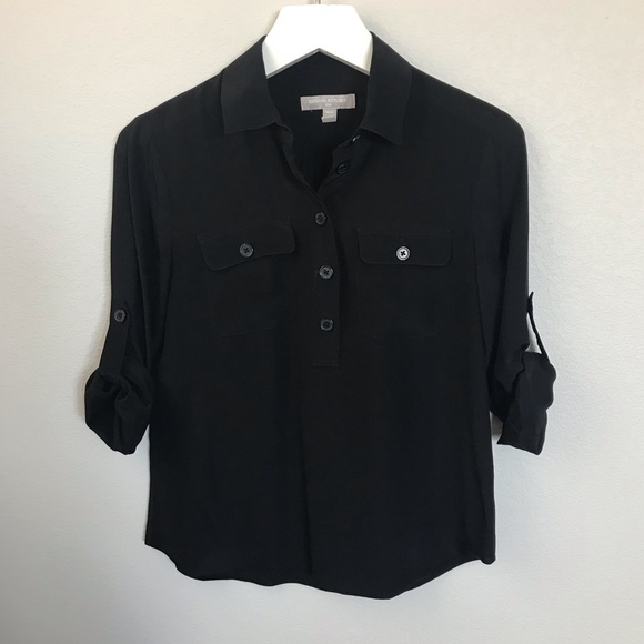 Banana Republic Tops - Banana Republic silk top